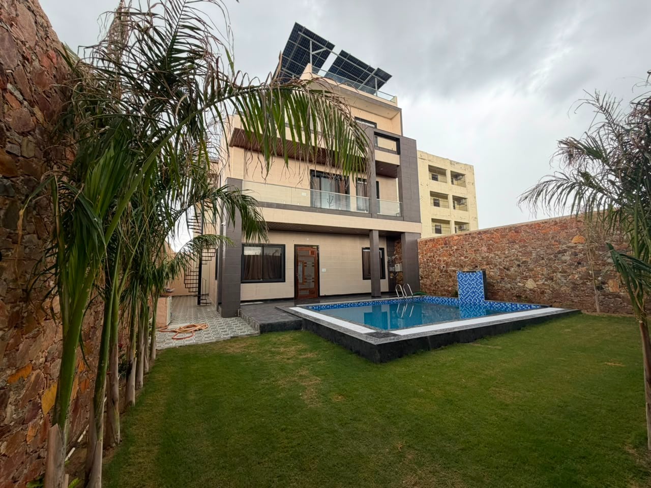 3000 square feet, West, 3 BHK Villa is available for rent at Jagatpura